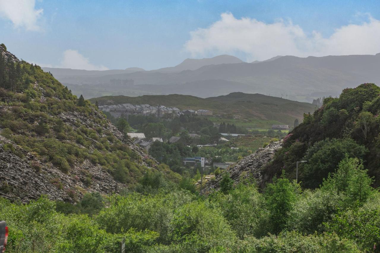 Stiniog Lodge Blaenau Ffestiniog Ngoại thất bức ảnh